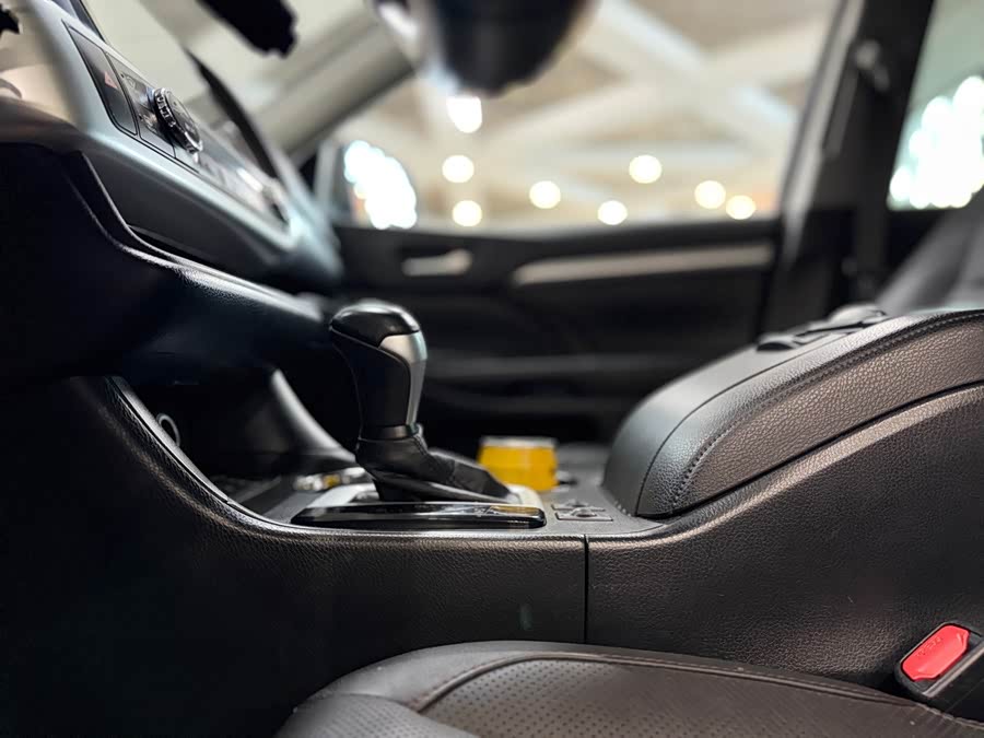 Toyota Highlander 2016, фото 9