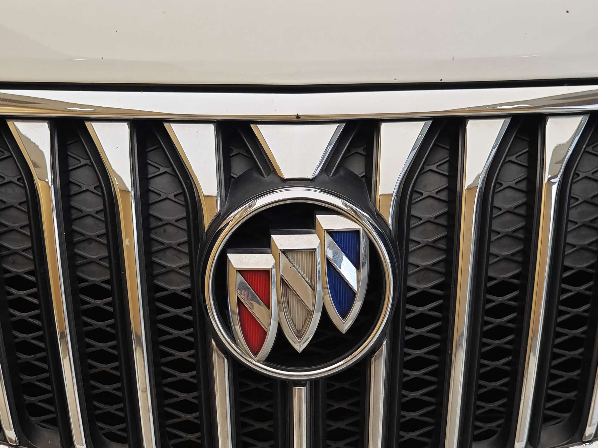 Buick Encore, 2014 3