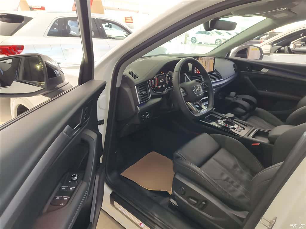 Audi Q5L, 2023 12