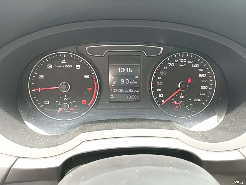 Audi Q3, 2018 12