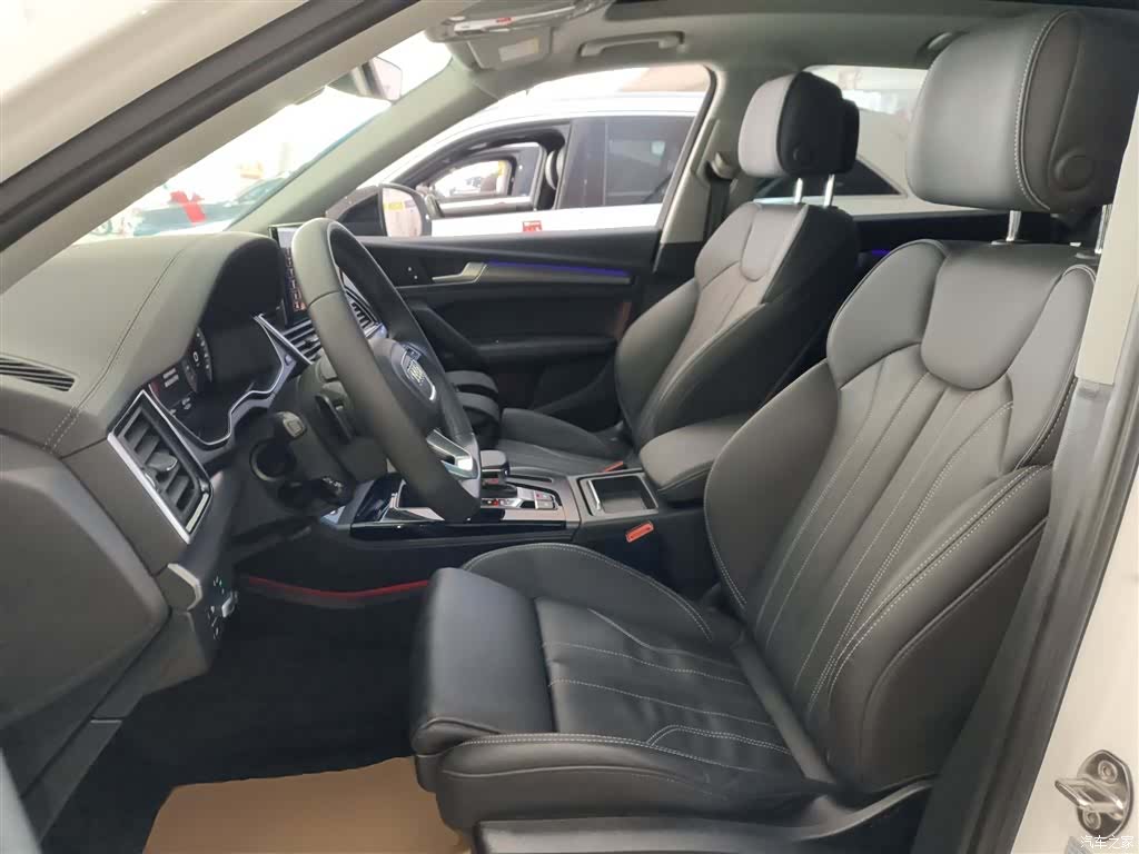 Audi Q5L, 2023 11