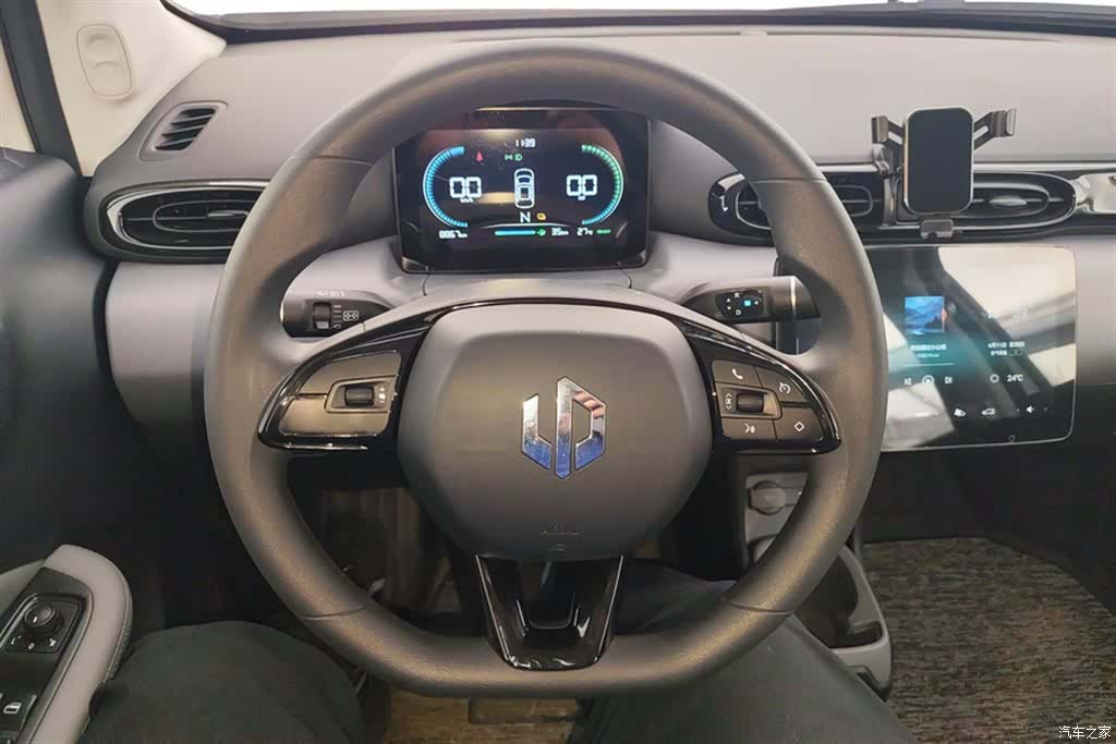 Leapmotor T03, 2025 15