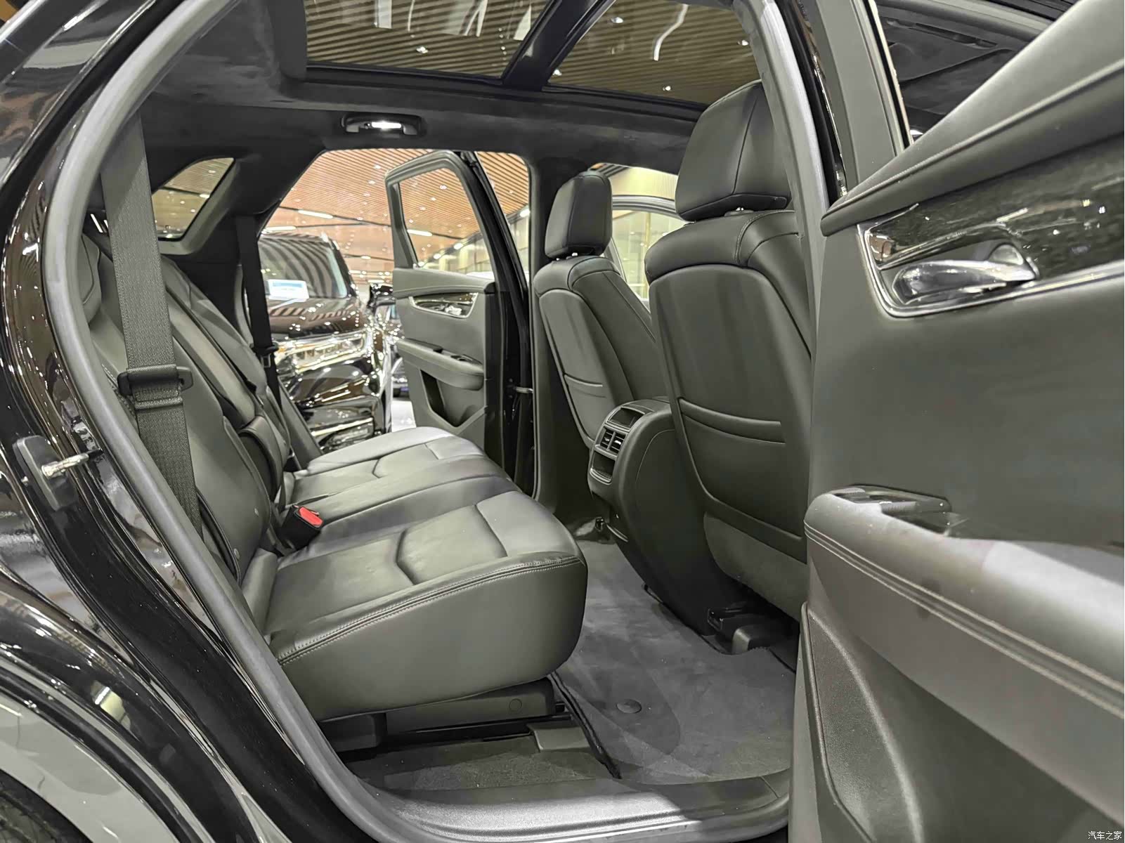 Cadillac XT5, 2019 9