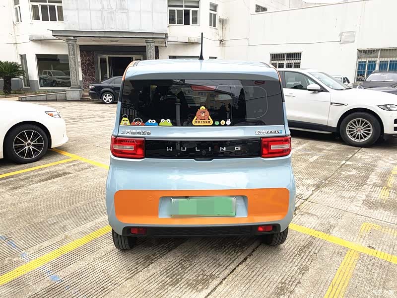 Wuling MINIEV, 2022 все фото