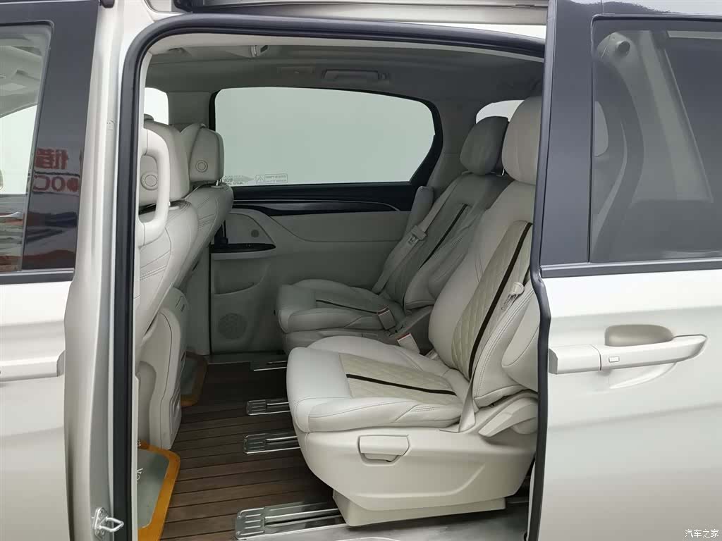 Buick GL8, 2020 15