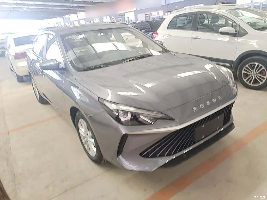 Roewe i5, 2026 4
