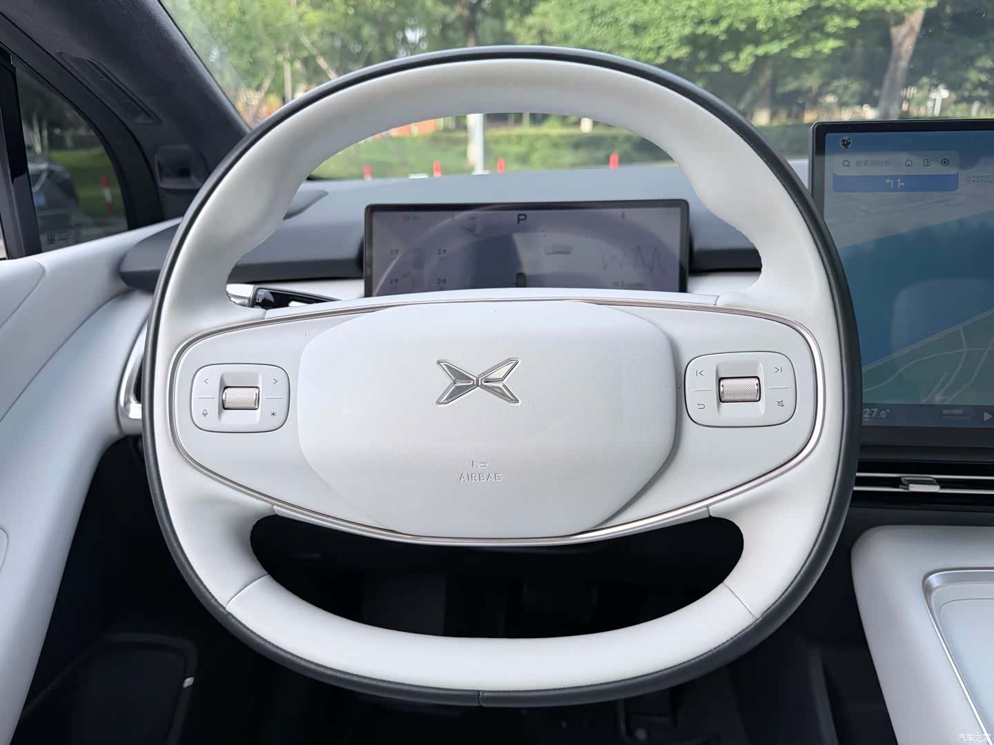 Xpeng P7, 2025 8
