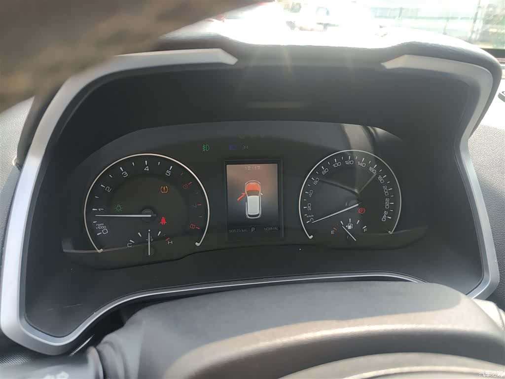 WEY VV5, 2019 8