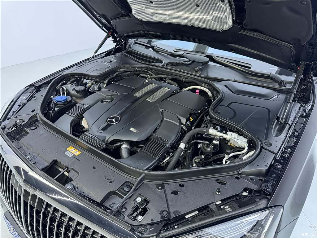 Maybach S-Class, 2020 12