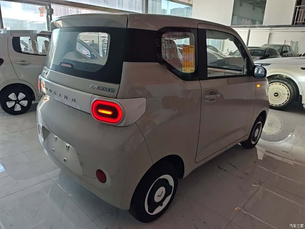 Wuling MINIEV, 2026 6