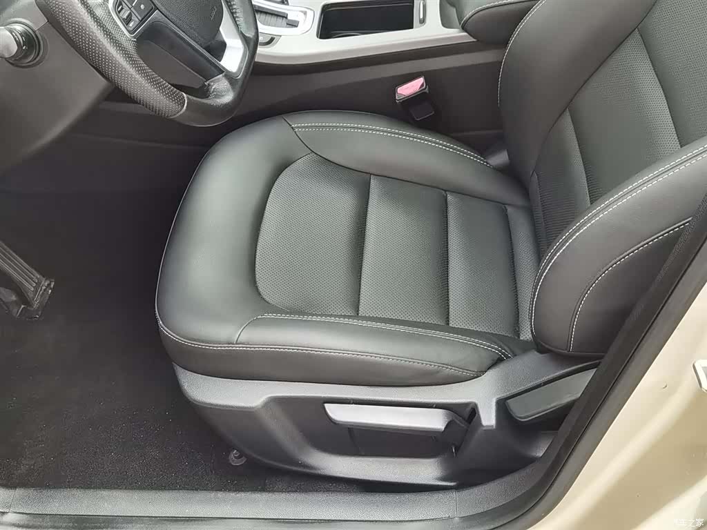 Geely Emgrand, 2018 20