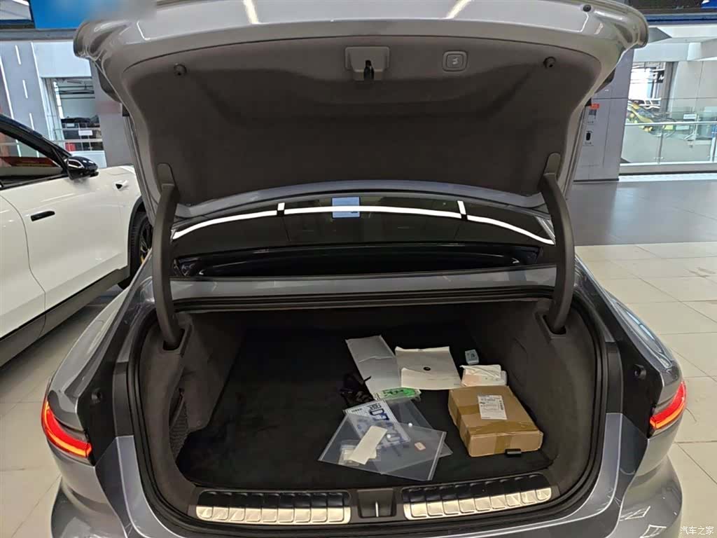 NIO ET7, 2024 19