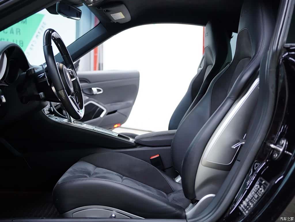 Porsche 911, 2019 24