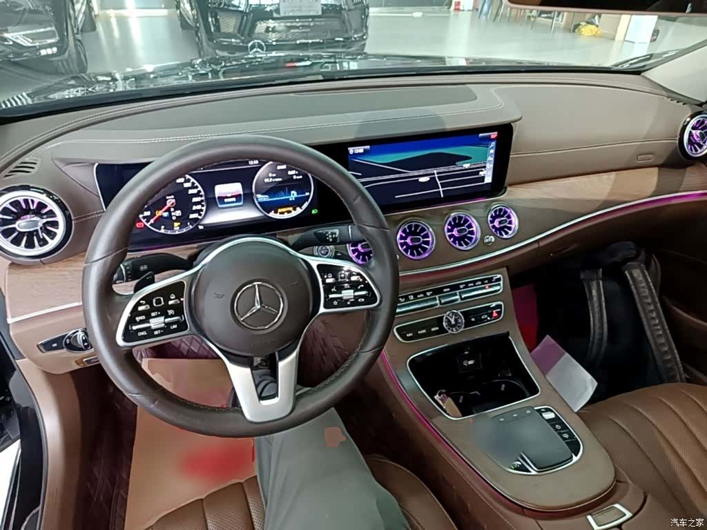 Mercedes-Benz E-Class, 2020 10