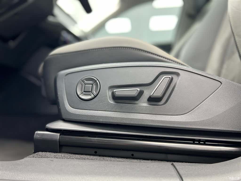 Audi Q3, 2021 17