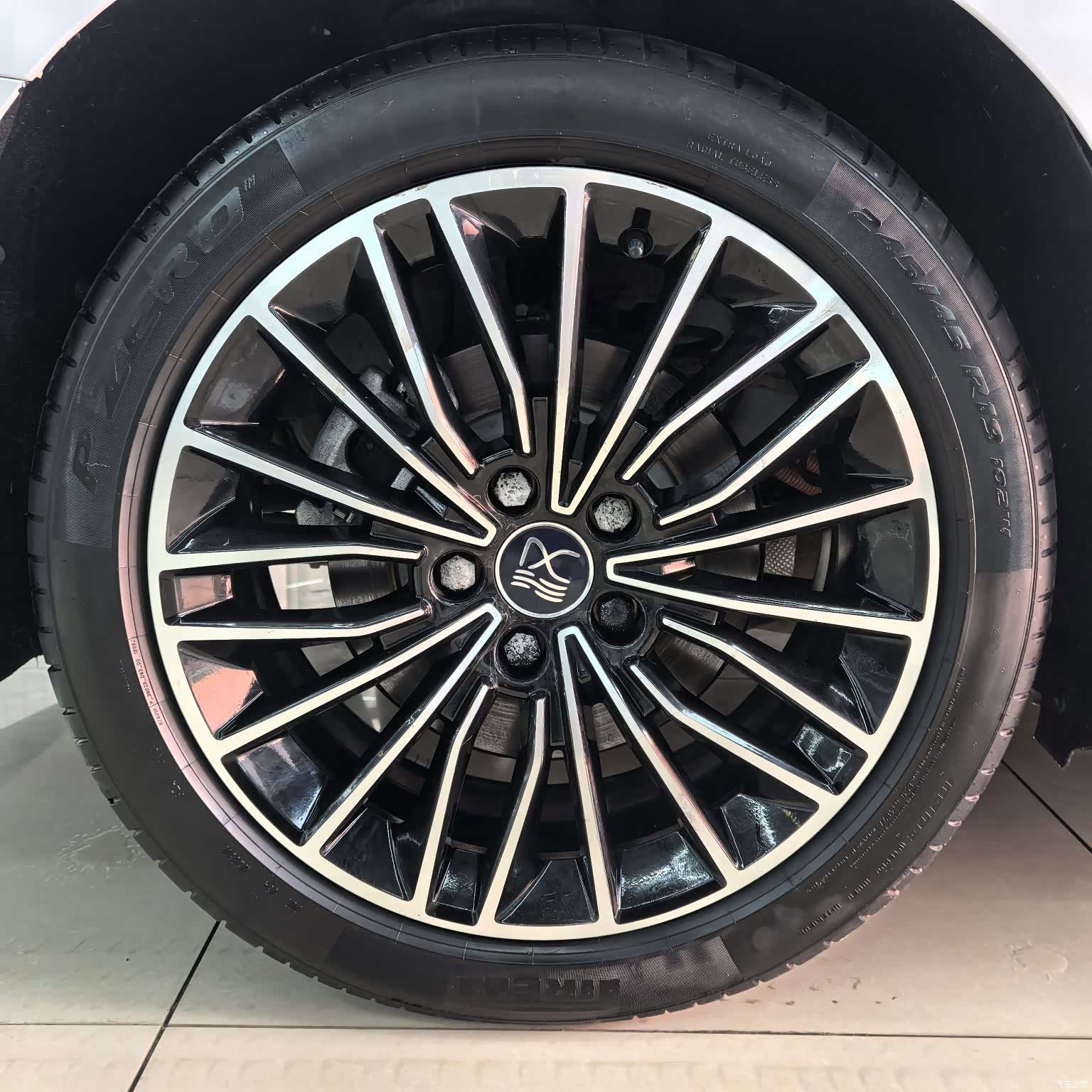 BYD Han, 2021 19