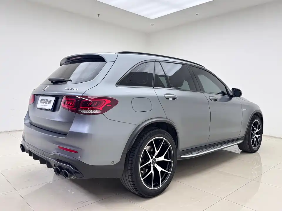 Mercedes-Benz GLC AMG
