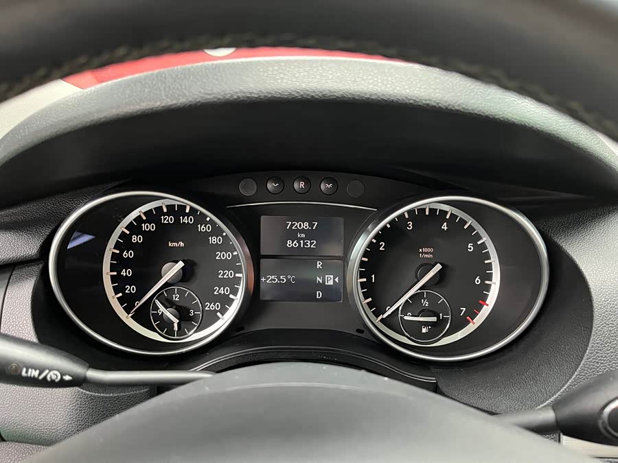 Mercedes-Benz R-Class 2016, фото 13