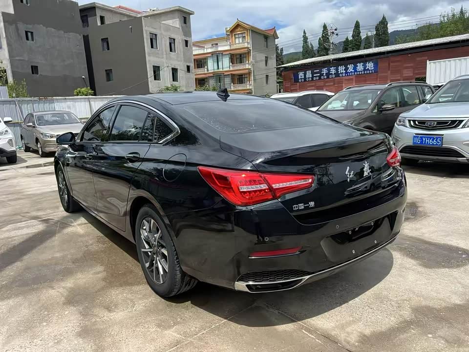 Hongqi H5