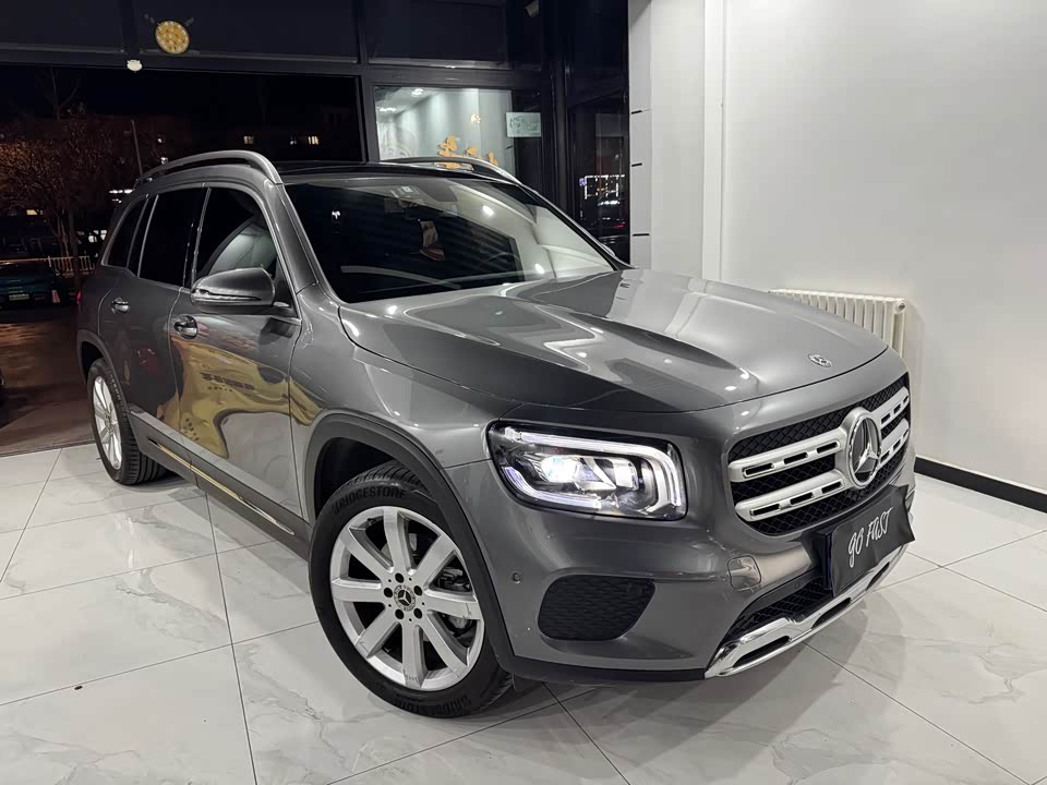 Mercedes-Benz GLB