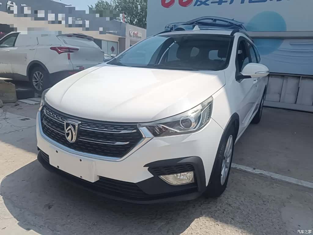 Wuling 310W, 2020 2