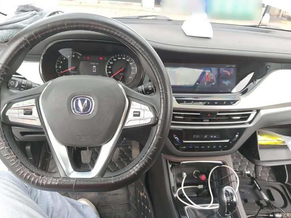 Changan CS35, 2019 13