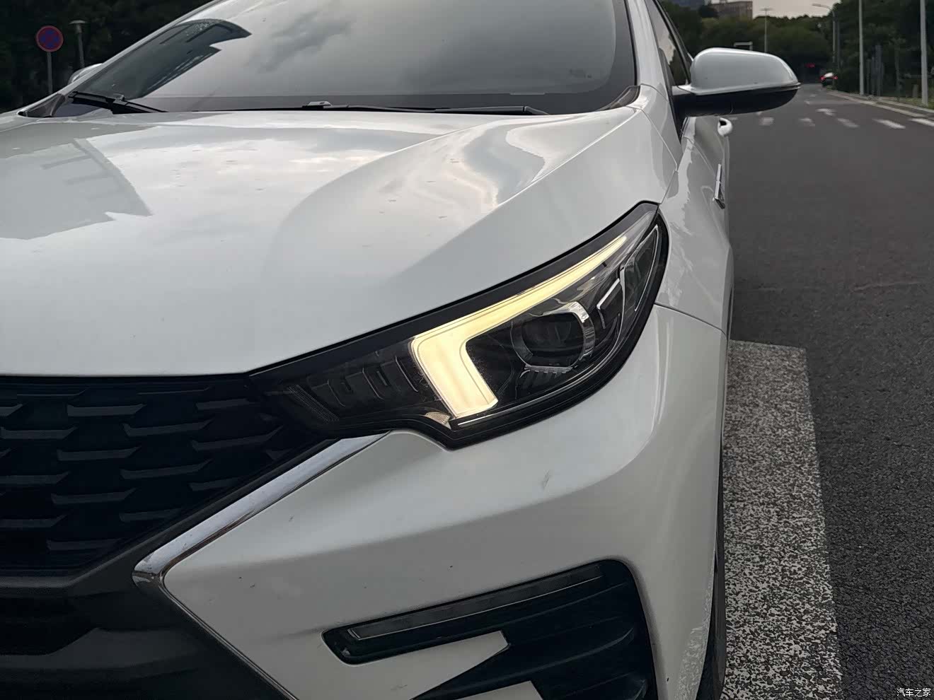 Chery 5, 2022 все фото