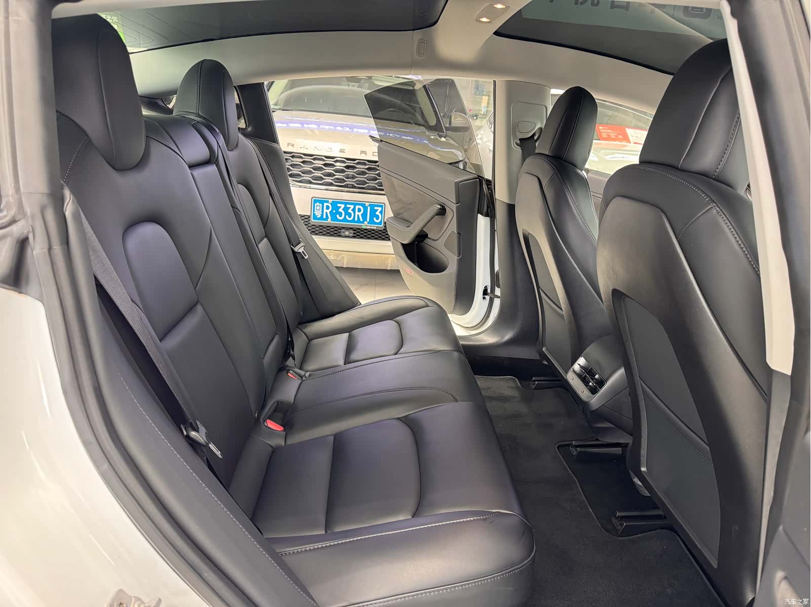 Tesla Model 3, 2019 24