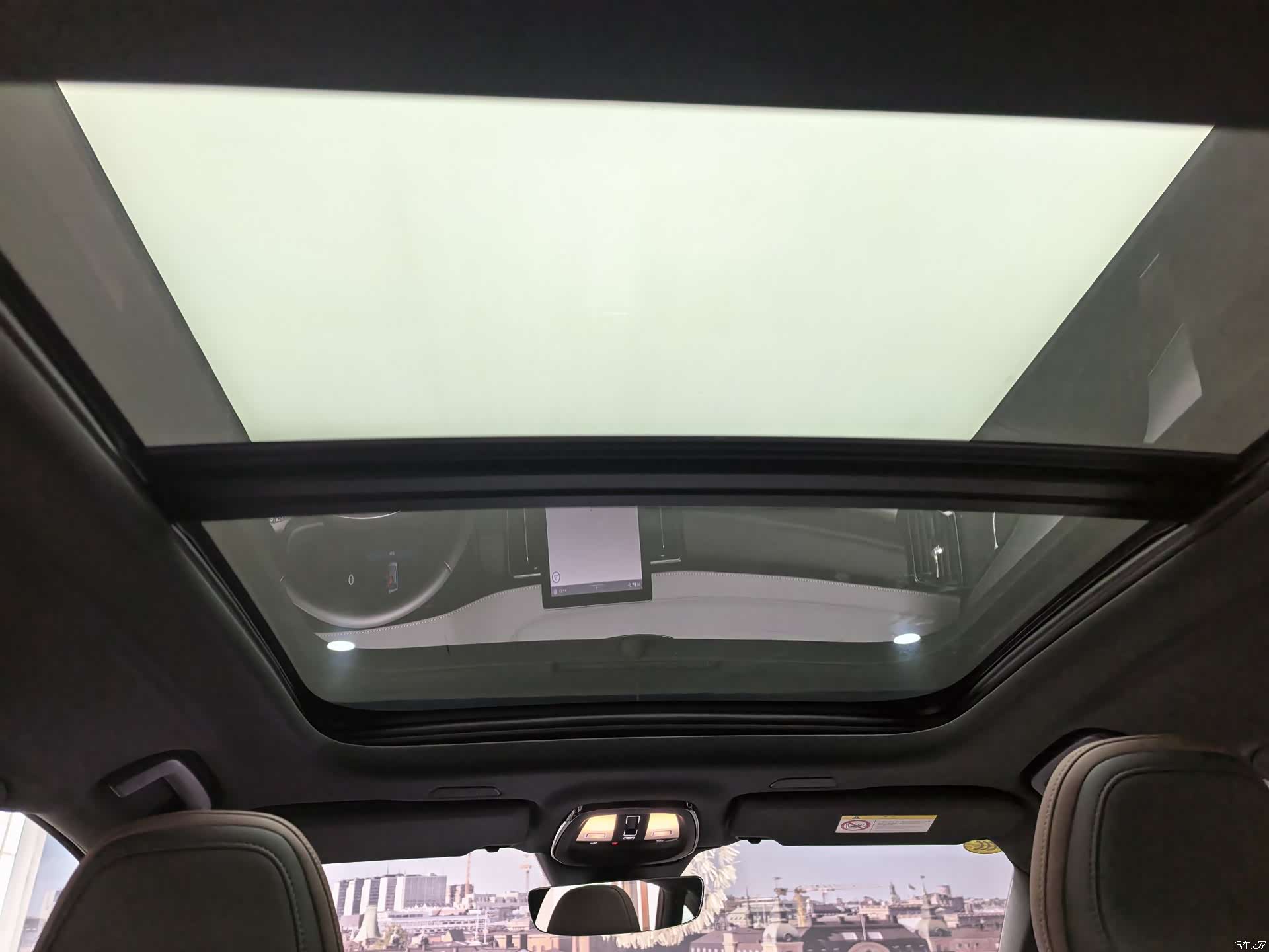 Volvo S90, 2025 12
