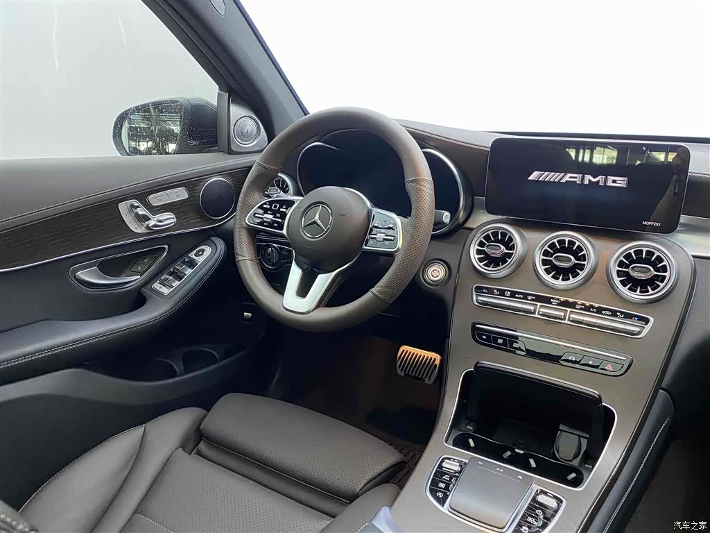 Mercedes-Benz GLC, 2021 19