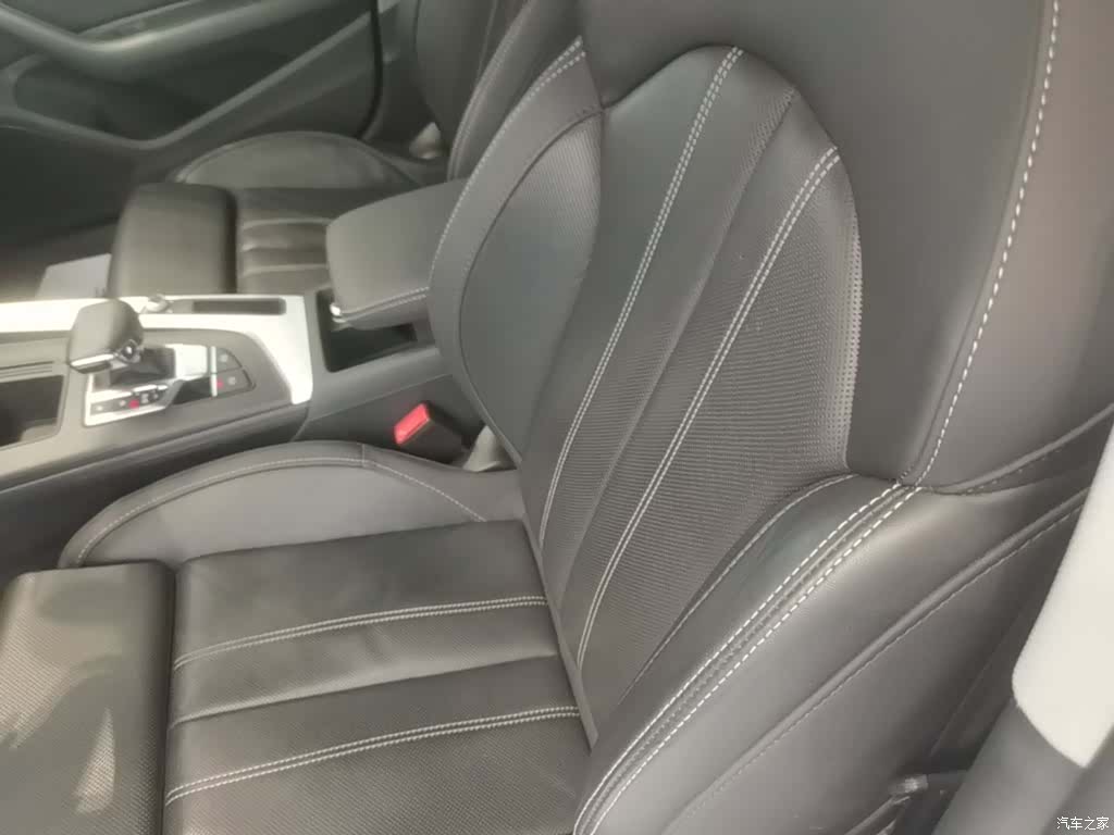 Audi A4L, 2024 15