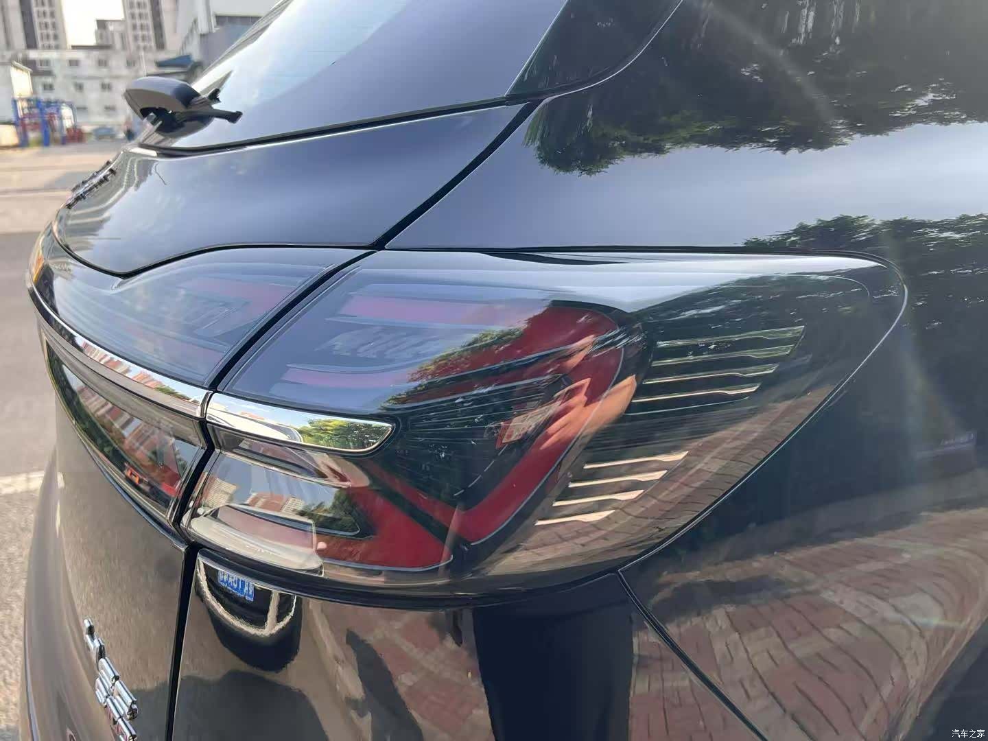 Hongqi HS5, 2024 13