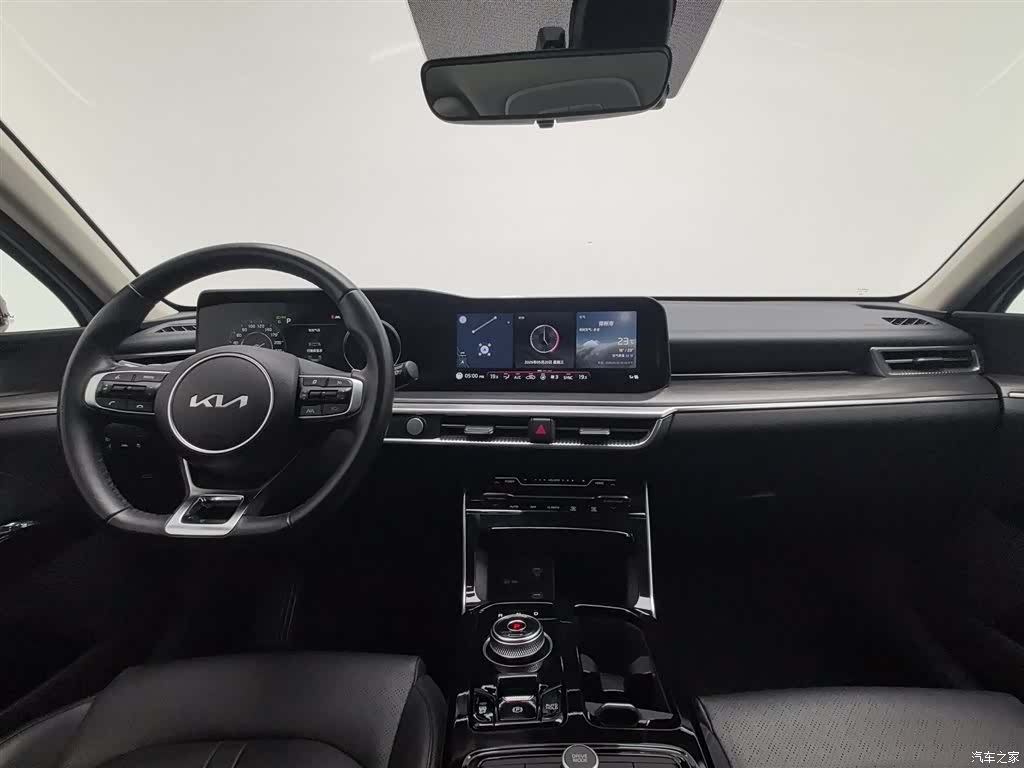 Kia K5, 2023 все фото