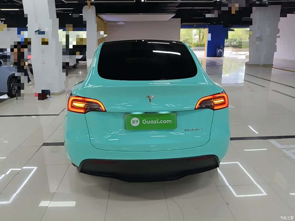Tesla Model Y, 2022 6