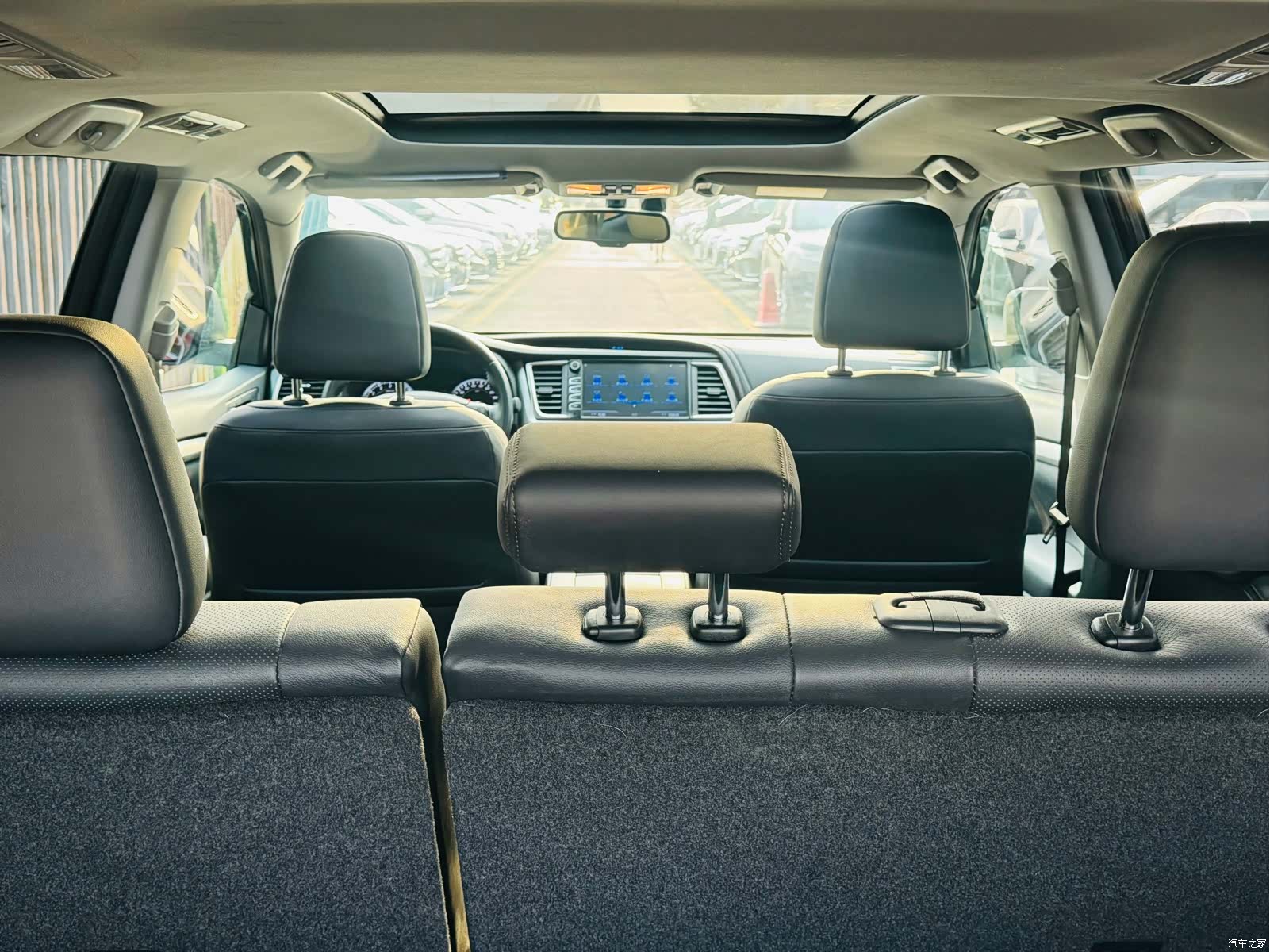 Toyota Highlander, 2018 все фото