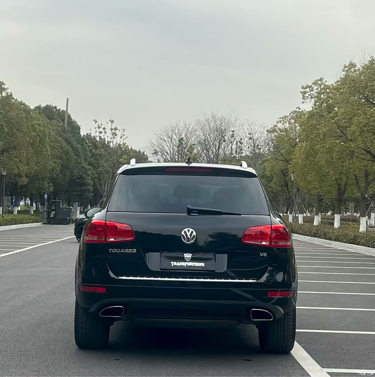 Volkswagen Touareg, 2015 все фото