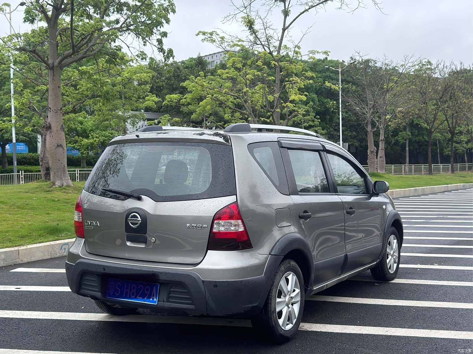 Nissan 1.6XE, 2012 все фото