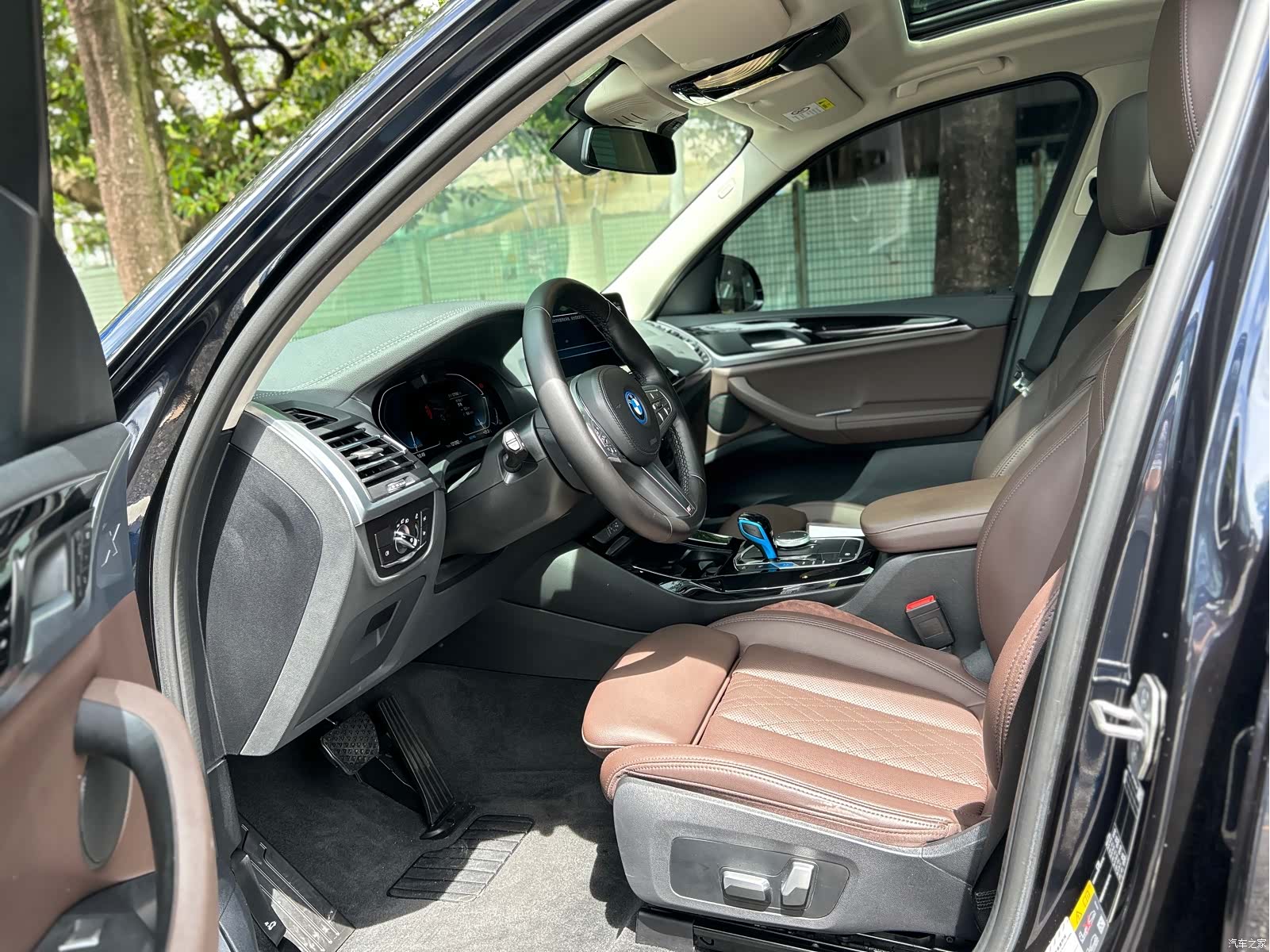 BMW iX3, 2023 6