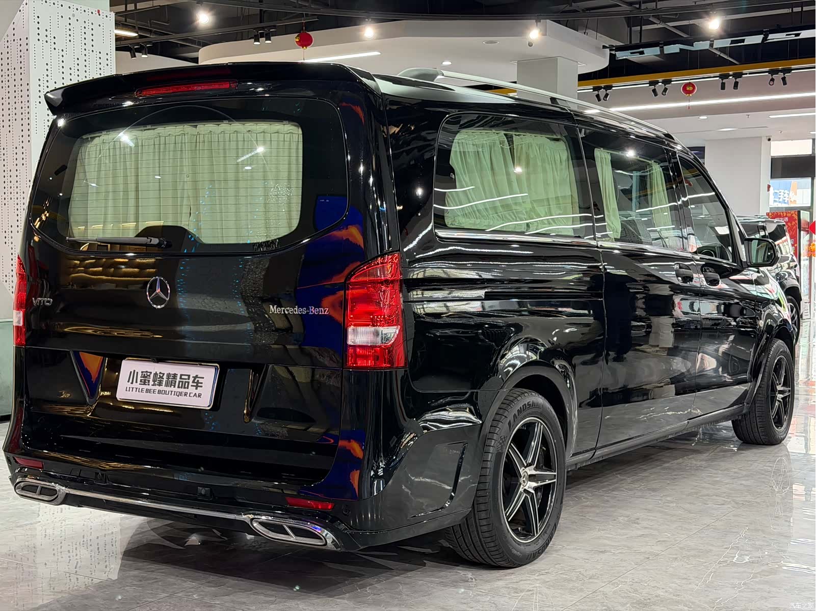 Mercedes-Benz VI, 2019 18