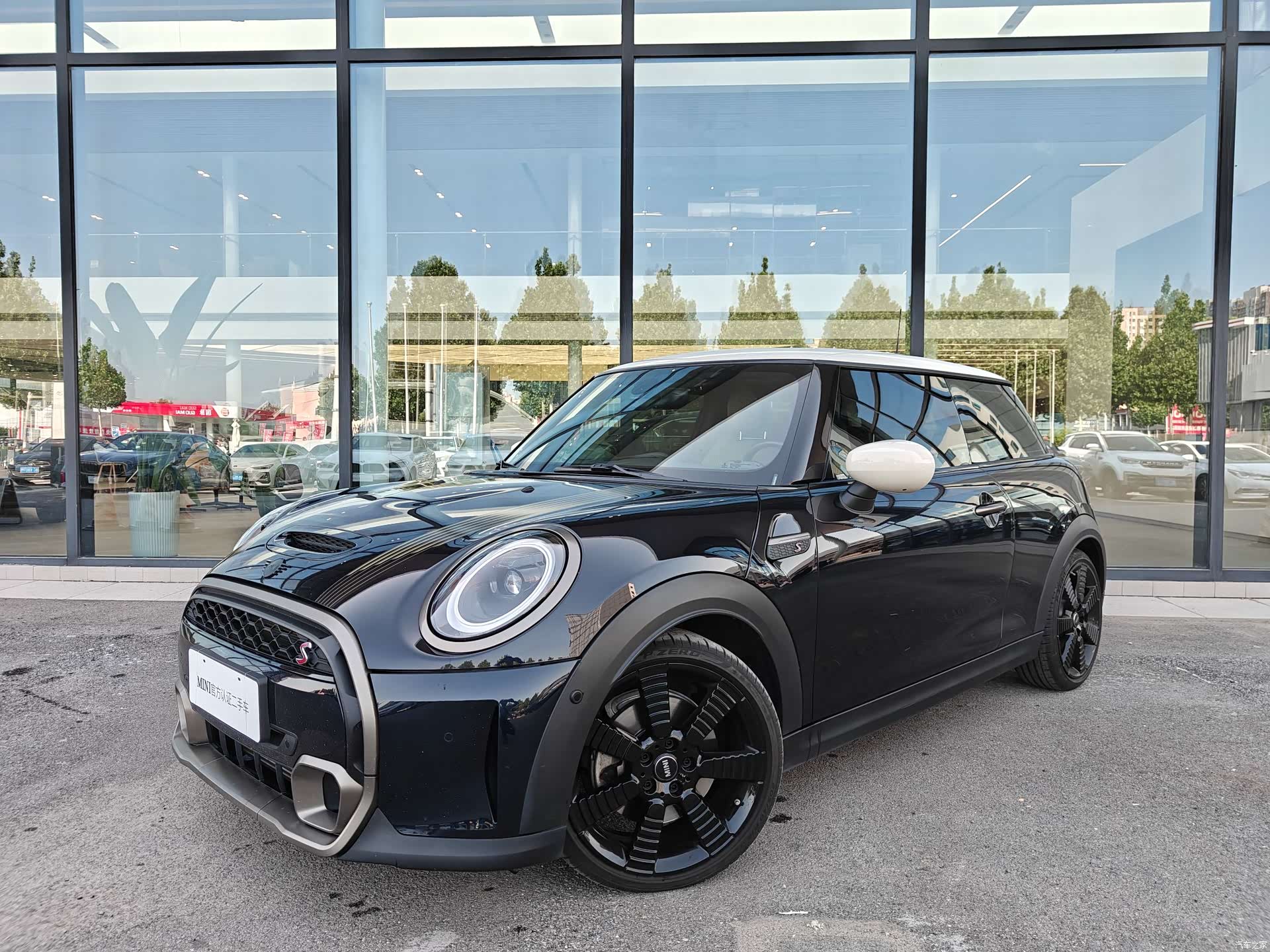 Mini Cooper, 2023 8