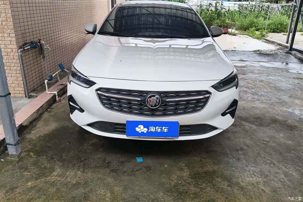 Buick Regal, 2023 2