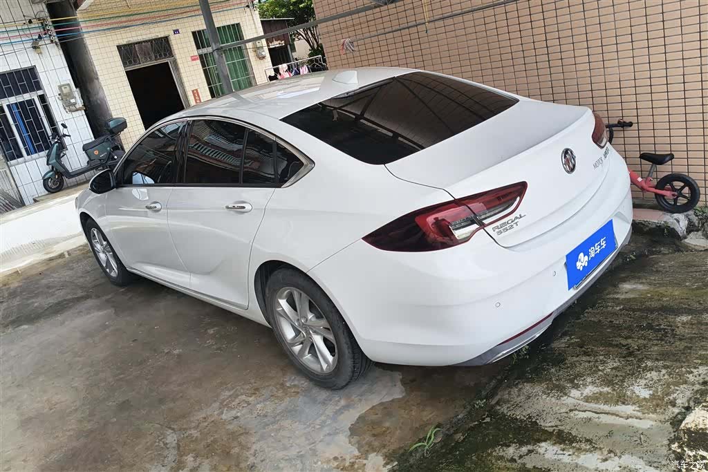 Buick Regal, 2023 3