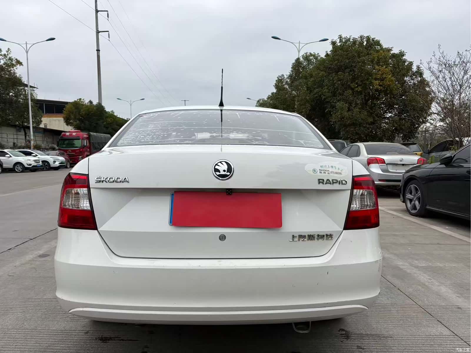 Skoda Rapid, 2016 8