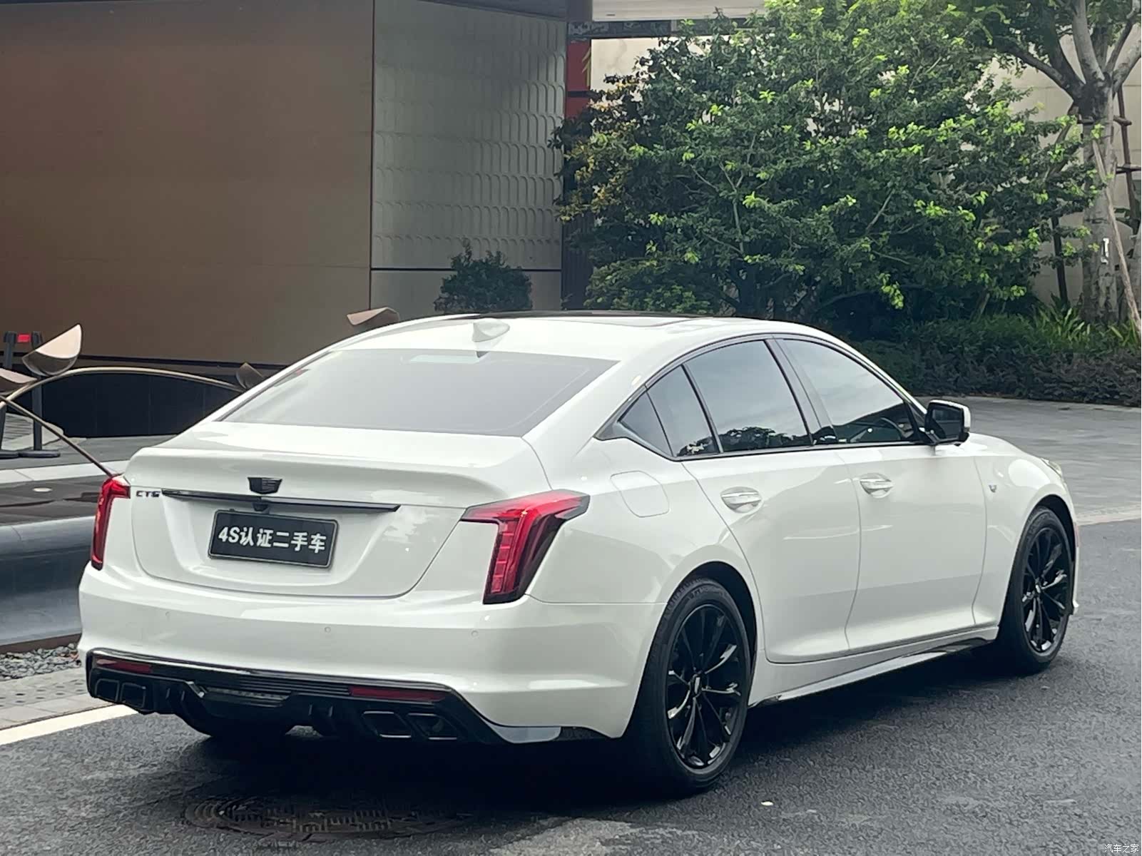 Cadillac CT5, 2021 все фото