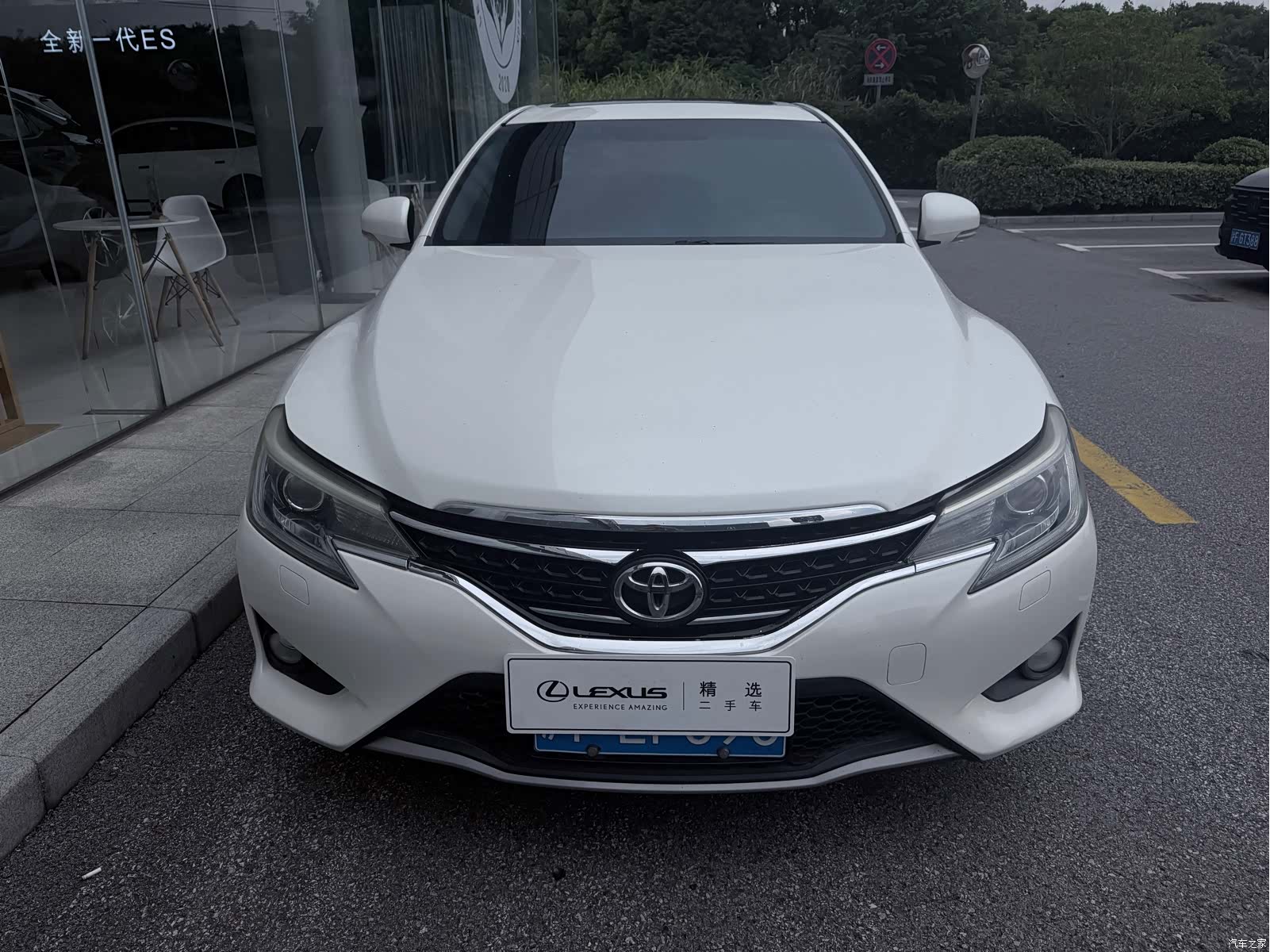 Toyota 2.5V, 2017 2