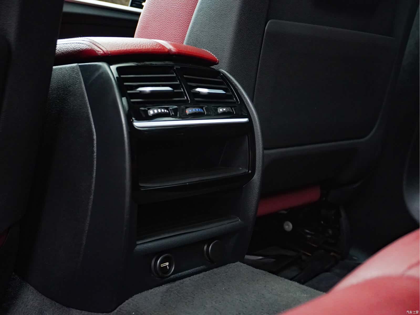 BMW 5 Series, 2019 16