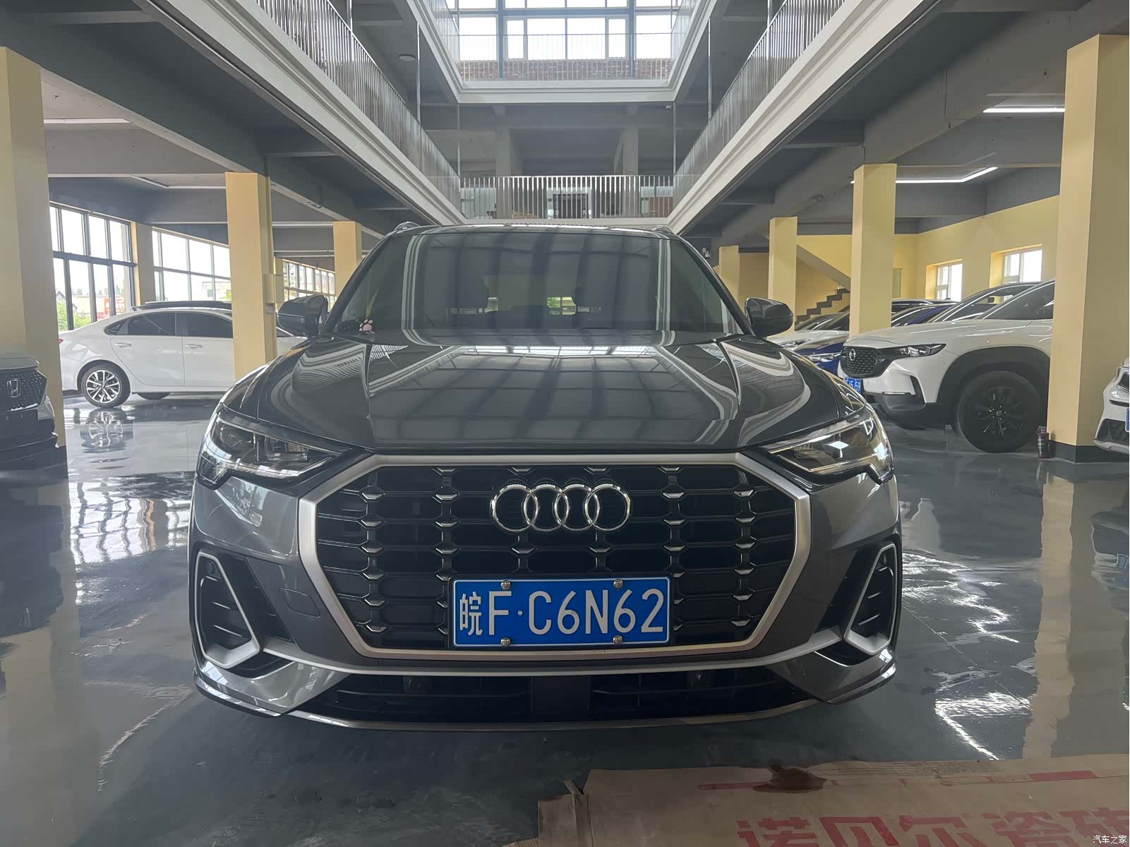 Audi Q3, 2023 3