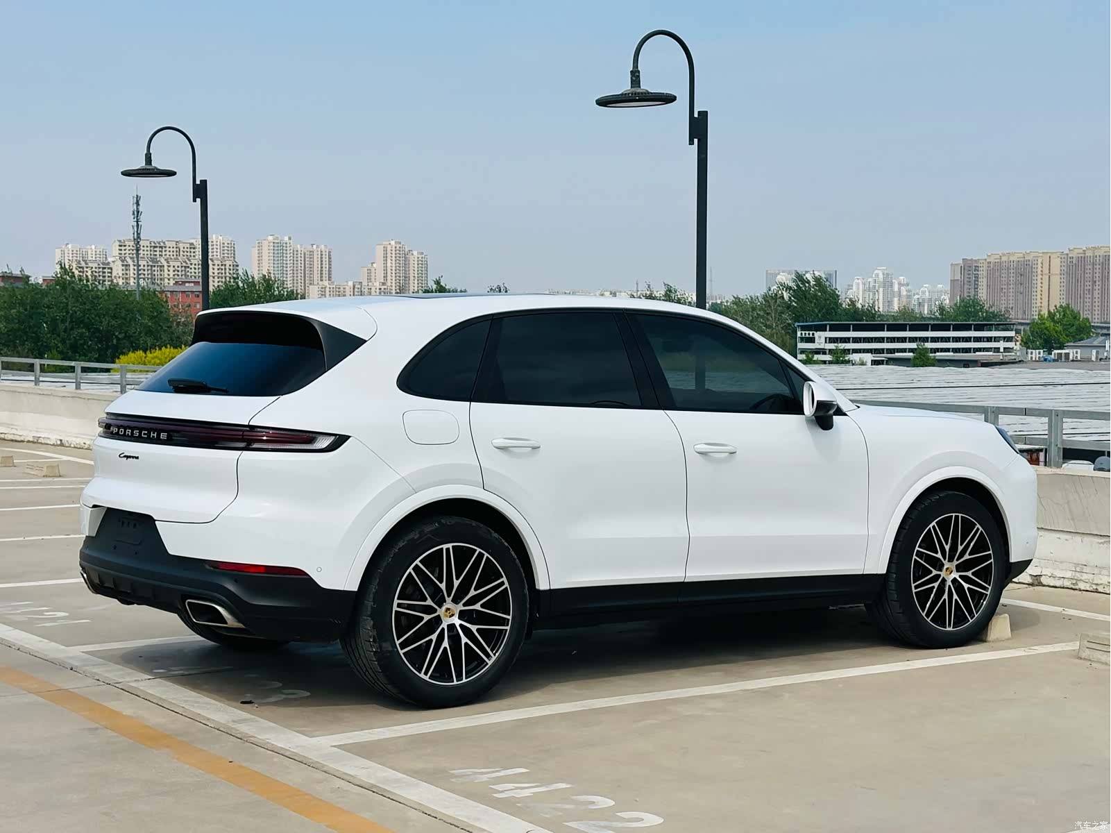 Porsche Cayenne, 2024 4