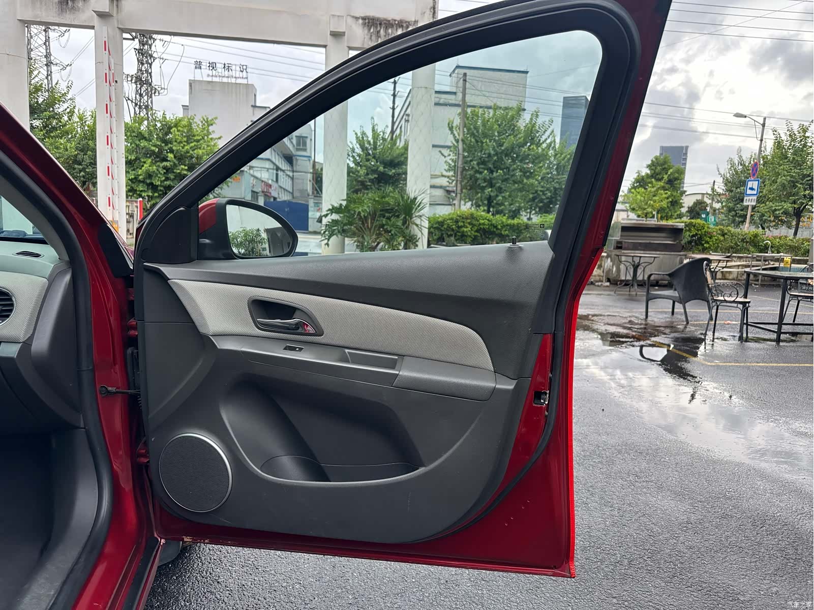 Chevrolet SL, 2012 15