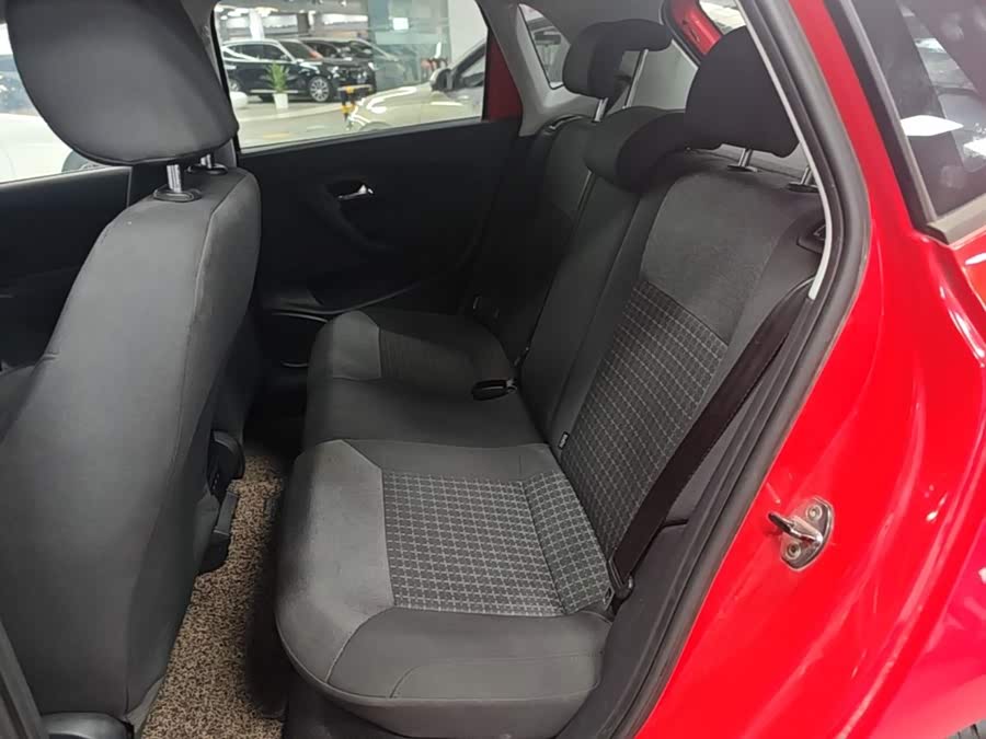 Volkswagen Polo 2016, фото 16